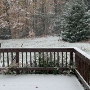 And just like that, the first snow has fallen in many parts of NH bringing us one step closer to ski season 🎿⛷️ #skinewhampshire