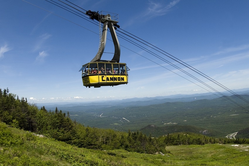 Cannon yellow tram photo by Greg Keeler