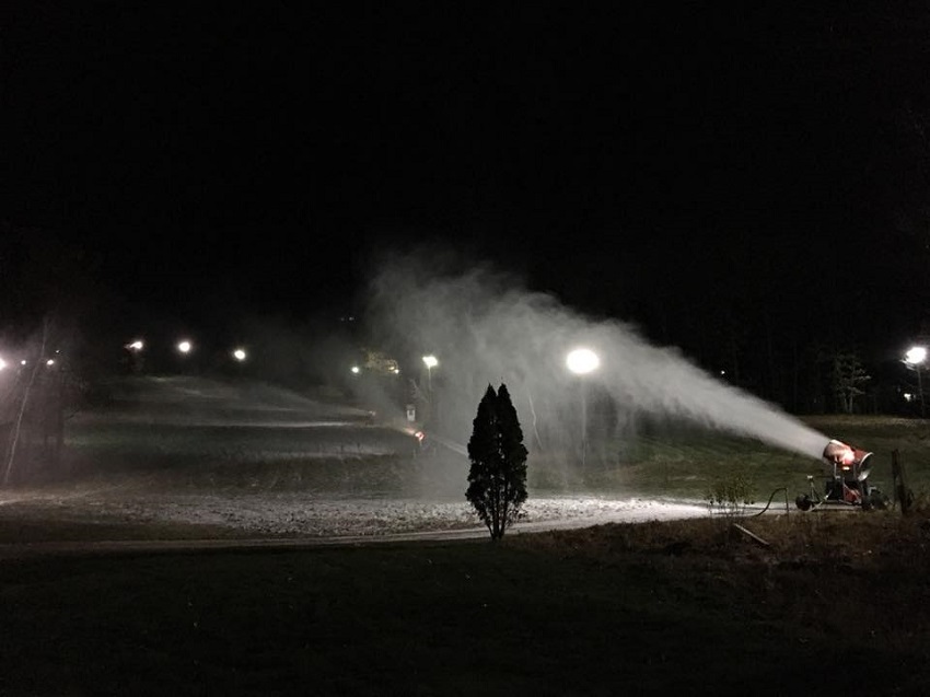 Snowmaking at night
