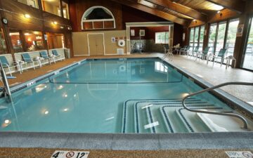 Fireside Inn Suites pic New Pool Spa