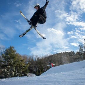 Park lovers, rejoice! We've got not one, but TWO terrain parks open, complete with 11 features and more on the way! 🏂🎿❄️ #SkiNH #NHWinter #ParkLife #SnowSports #RideOn
