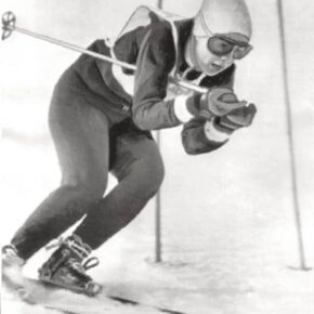 Can anyone name this iconic NH ski racer? #WomensHistoryMonth #skinewhampshire 

📸 : @laconiadailysun