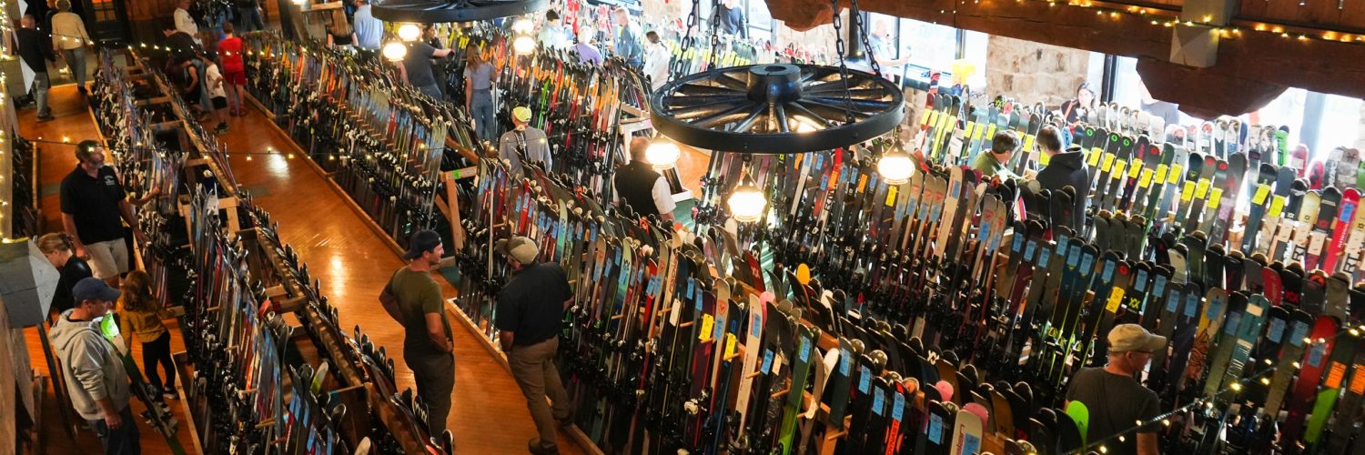 25 Gunstock Ski Swap