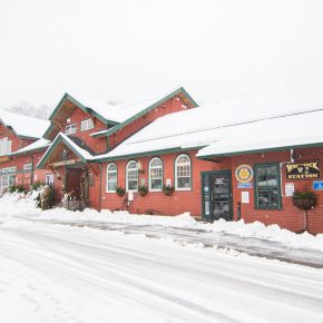 Woodstock Inn Brewery Mid-Week Ski Season Lodging Deal! ROS Woodstock Inn Winter 1 002